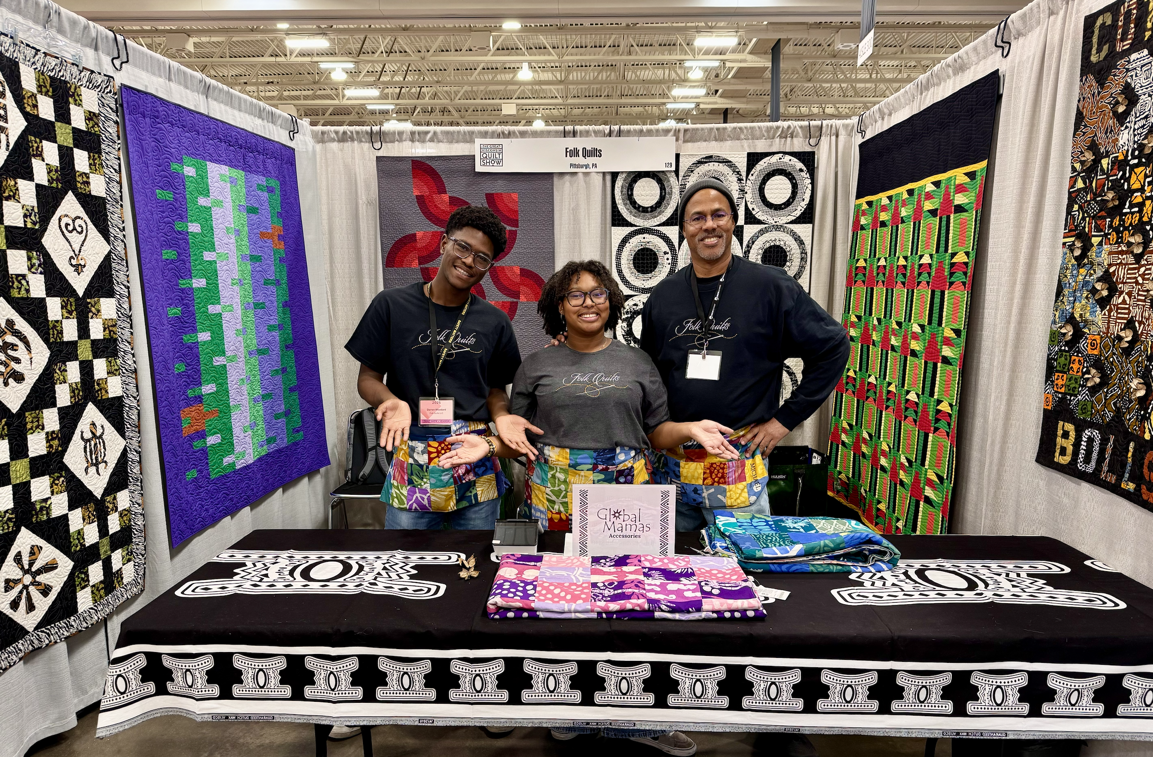 Folk Quilts vendor booth